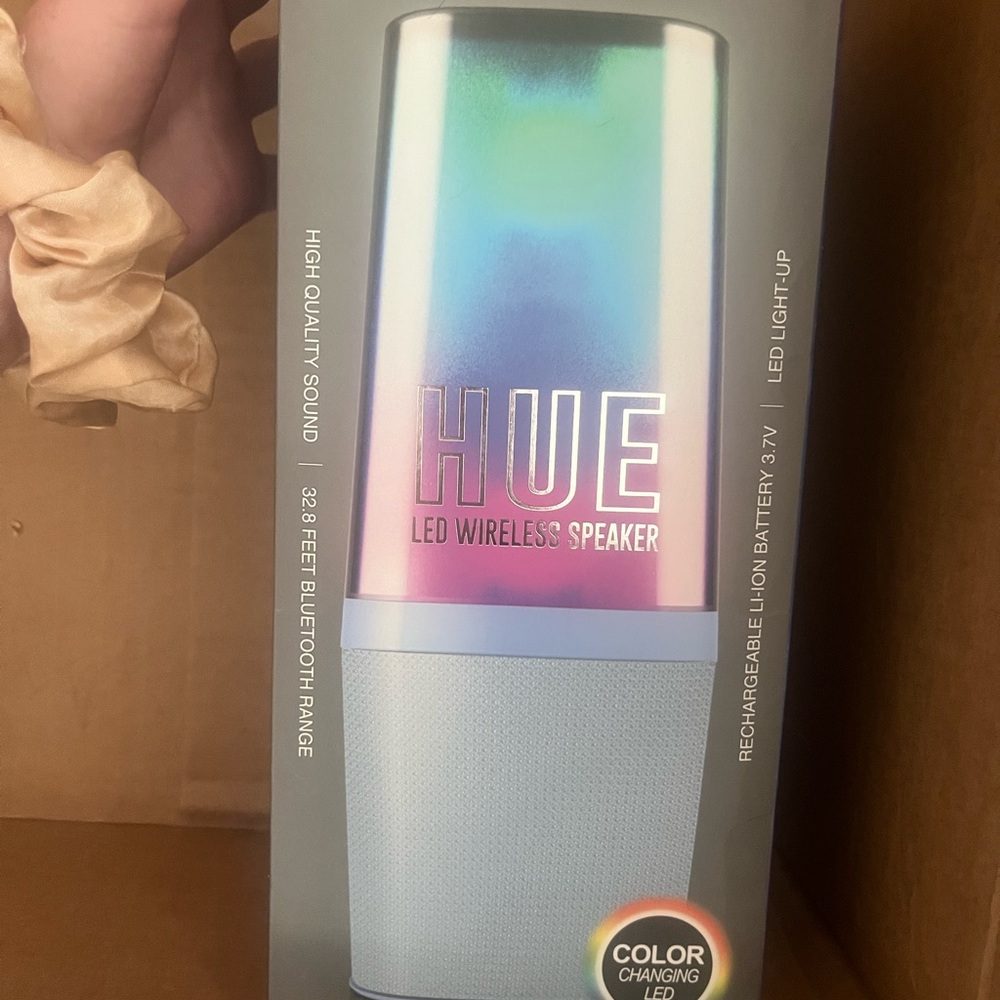 *NIB* HUE LED Wireless Speaker - Color Changing